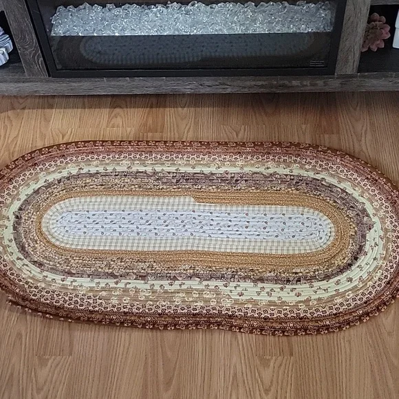 Multicolor Braided Oval Rug - Picture 3 of 3